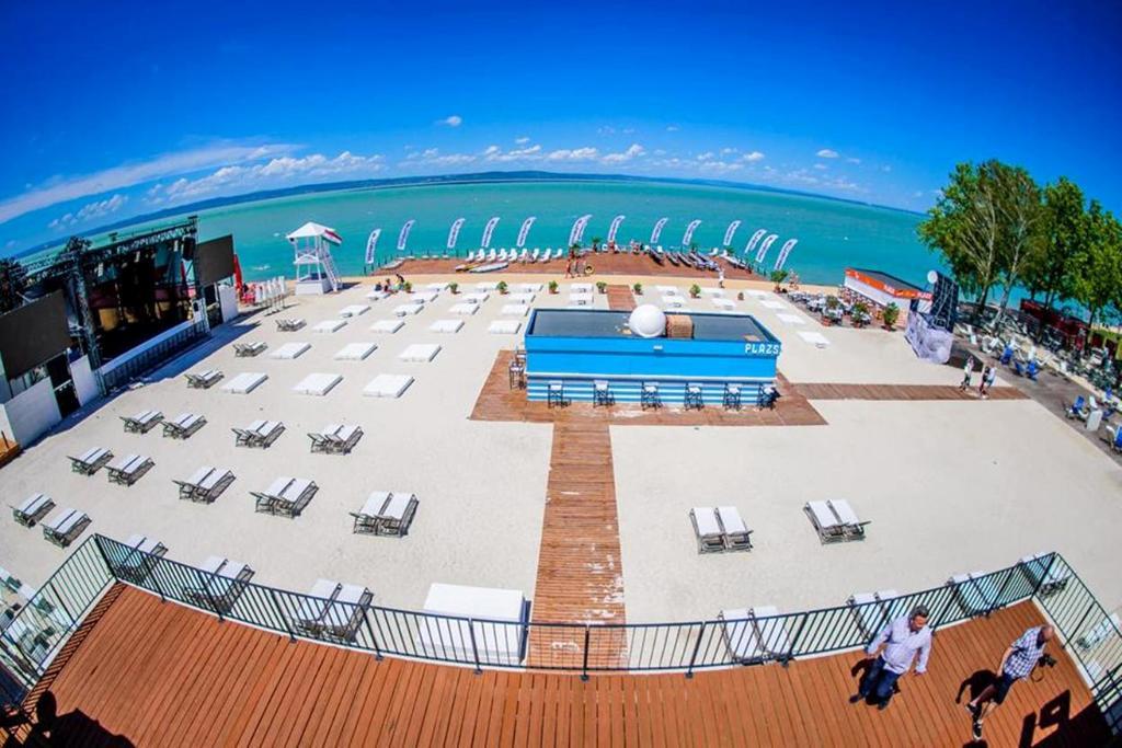 Levi'S Wellness Apartman Siófok Exterior foto